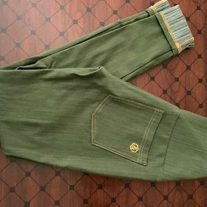 Jeggings Leaf NWOT